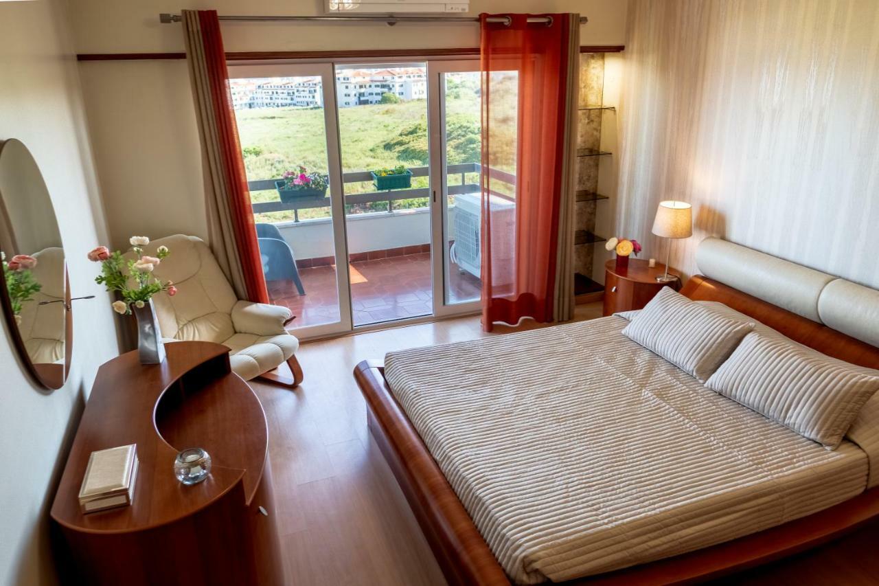 Window To The Sea Apartment Oeiras Luaran gambar