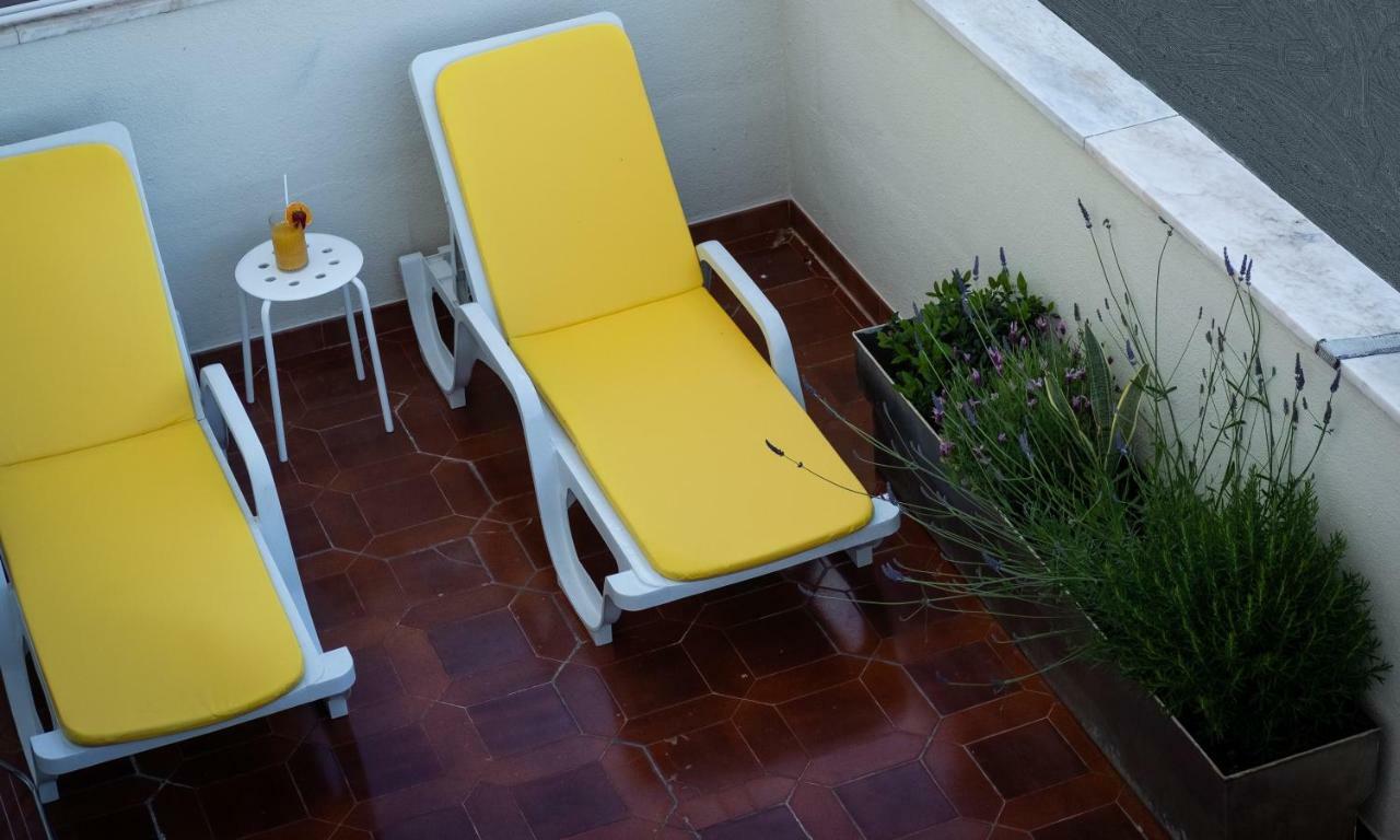 Window To The Sea Apartment Oeiras Luaran gambar